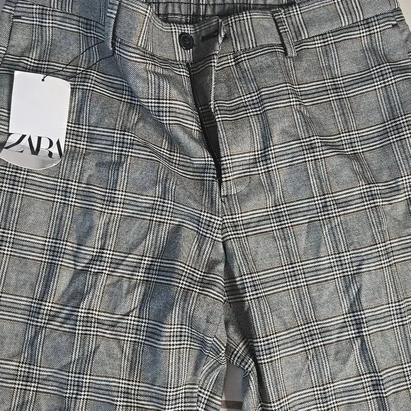 Zara Men's Black and White Checkered Dress Pants - Picture 2 of 7